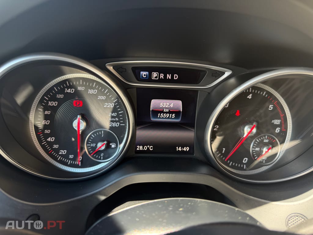 Mercedes-Benz CLA 200 d 4Matic 7G-DCT AMG Line