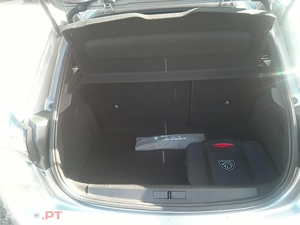 Peugeot E-208 50 kWh Active Pack