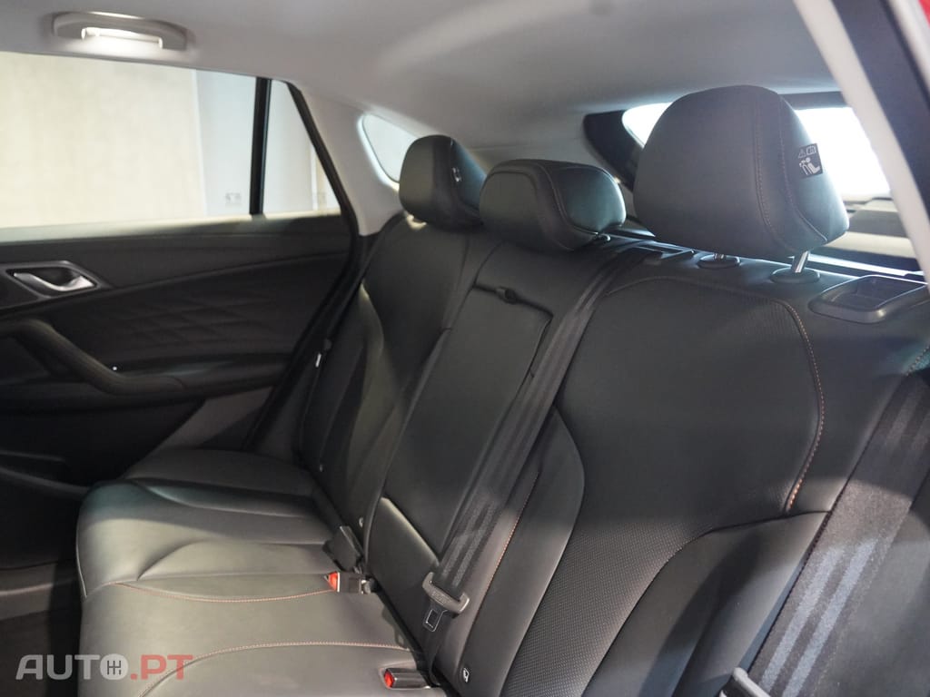 MG HS 1.5 T-GDI Plug In Hybrid Luxury