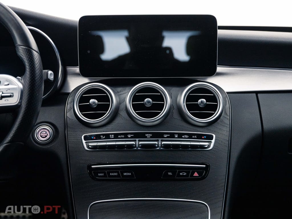 Mercedes-Benz C 300 e AMG Line