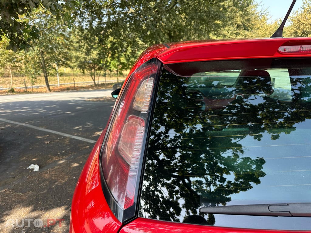 Fiat Punto Evo 1.2 Racing Kit Sport