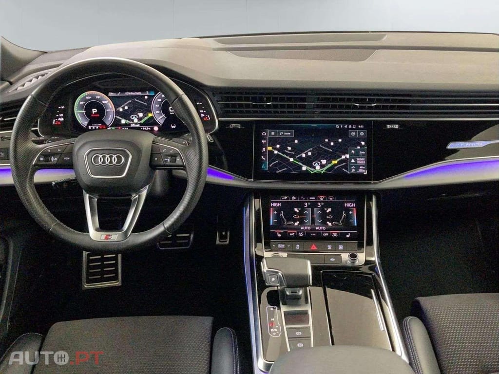 Audi Q8 55 TFSIe qu. S line
