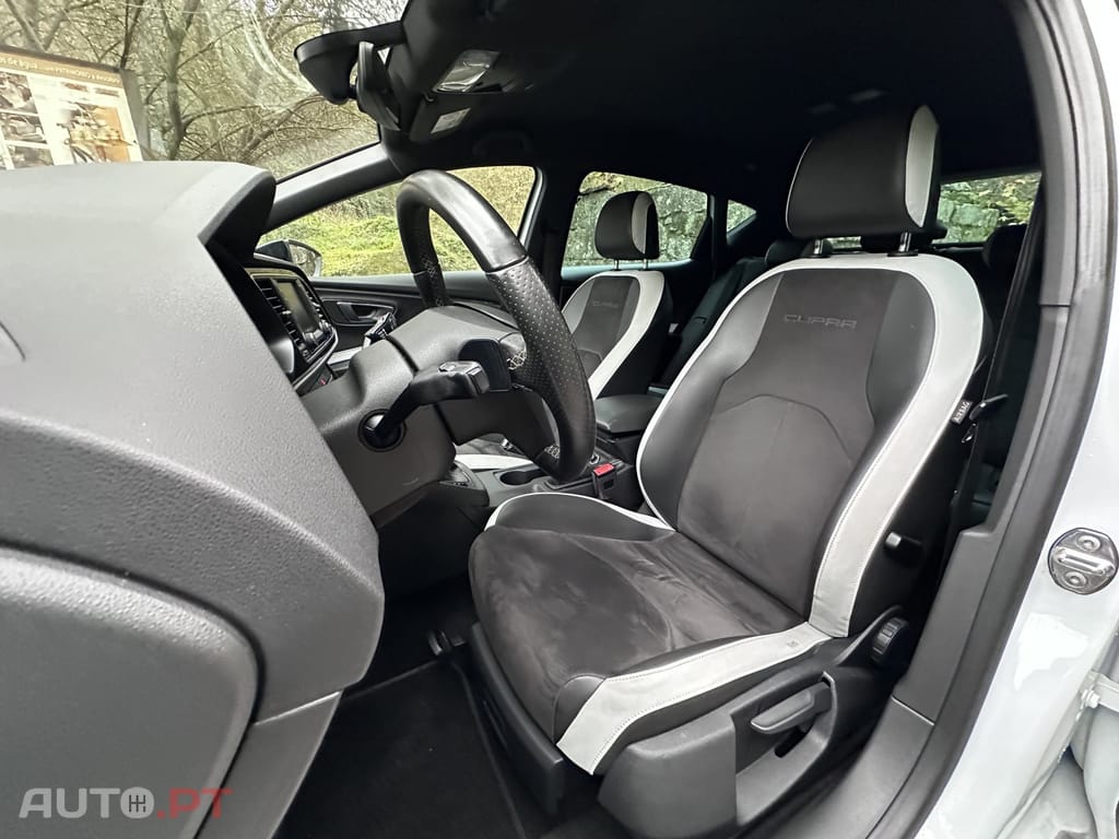 Seat Leon 2.0 TSI Cupra DSG S/S