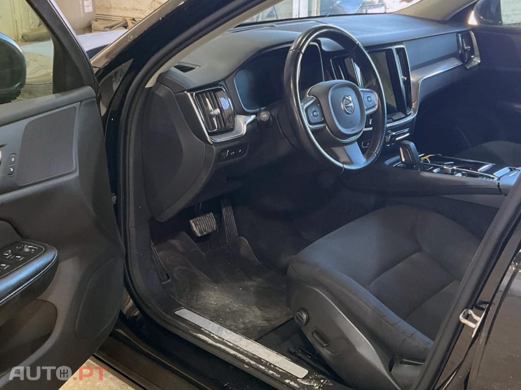 Volvo V60 2.0 T6 AWD TE Inscription Expression