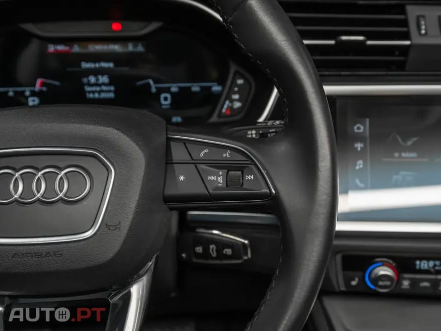 Audi Q3 35 TFSI S line S tronic