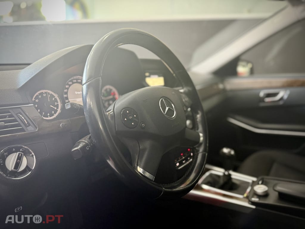 Mercedes-Benz E 250 CDi Executive BlueEfficiency