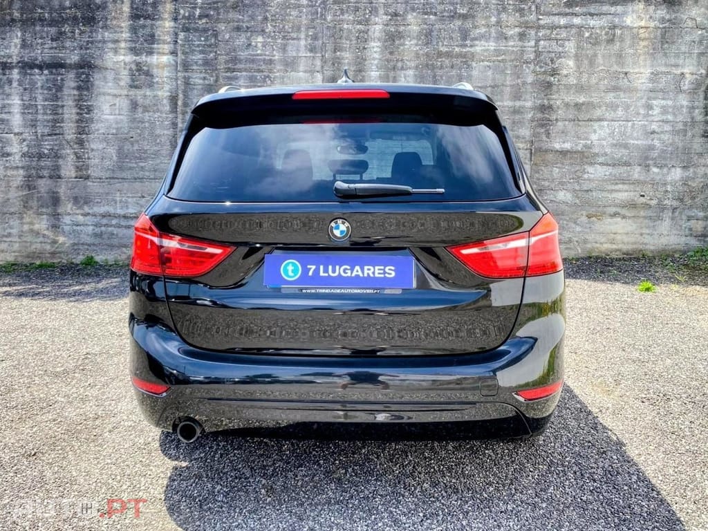 BMW 216 d 7L Line Sport