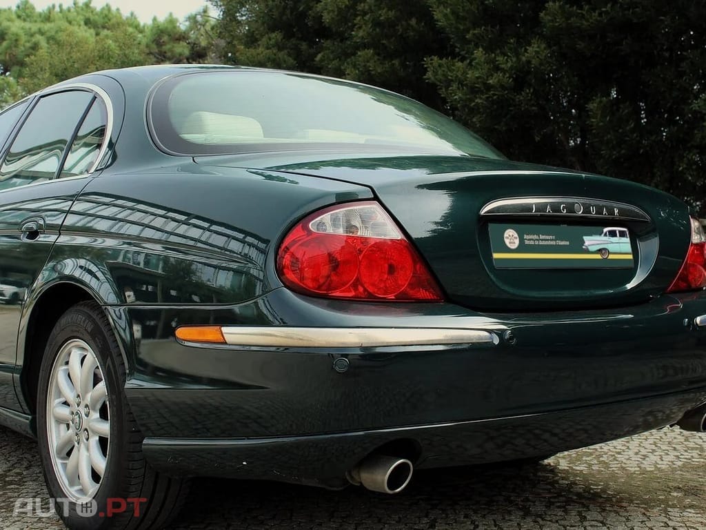 Jaguar S-Type 2.5 V6 Executive