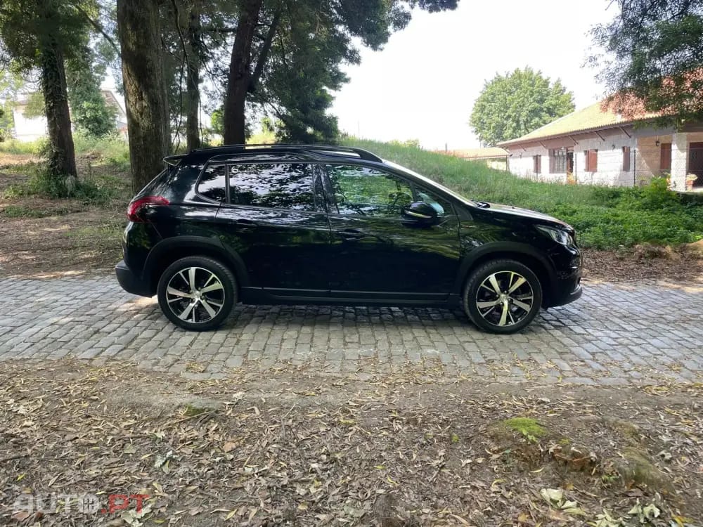 Peugeot 2008 1.2 PureTech GT Line