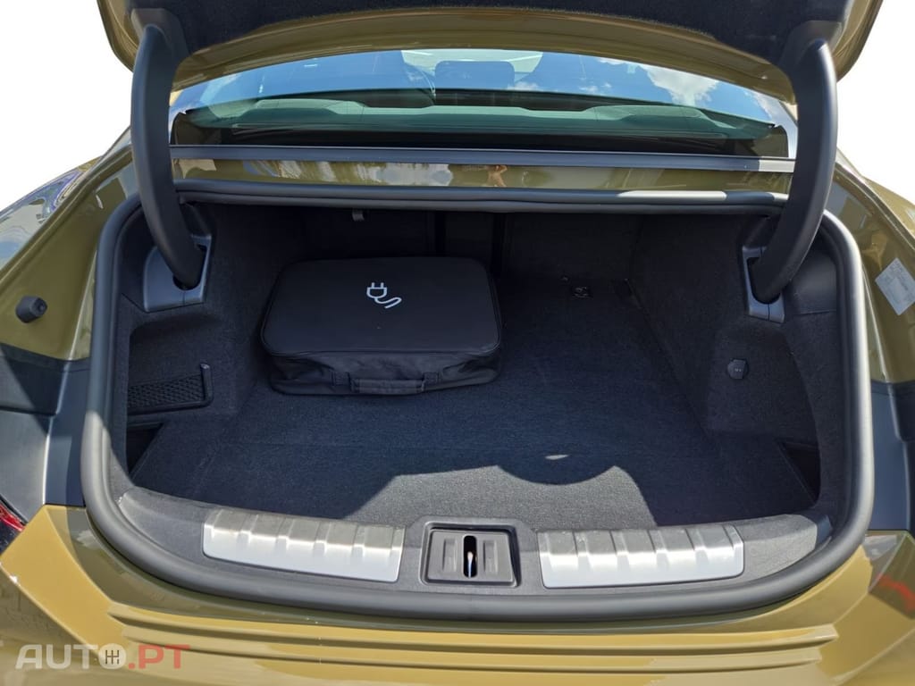 Audi E-Tron GT quattro