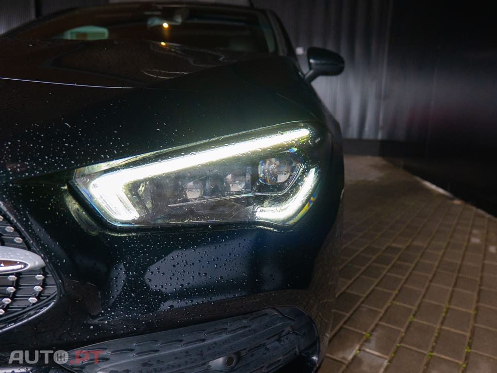 Mercedes-Benz CLA 250 e AMG Line