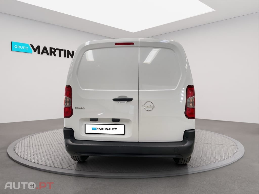 Opel Combo 1.5 CDTi Edition — fotografia 6
