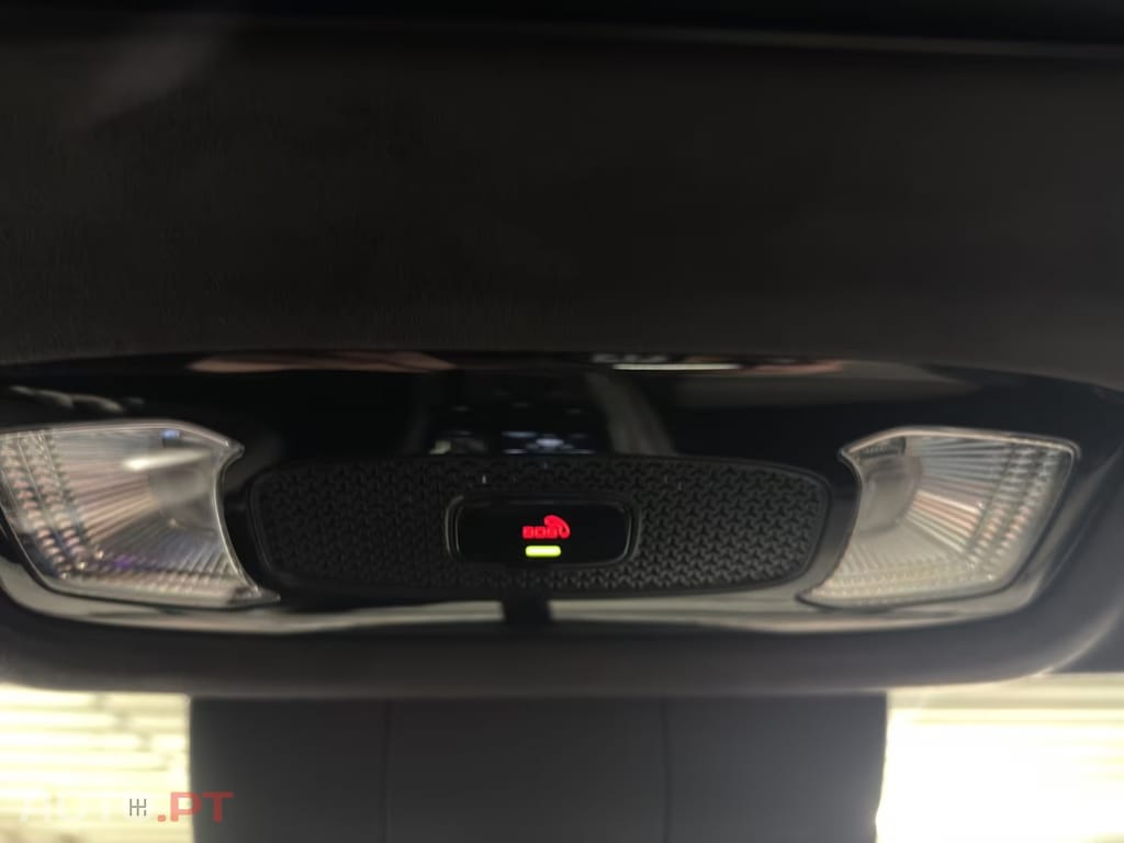 MG Cyberster 77 kWh RWD