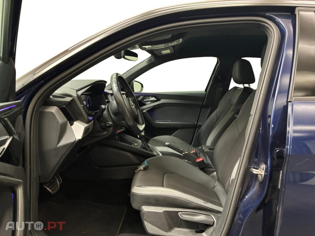 Audi A1 30 TFSI S line S tronic