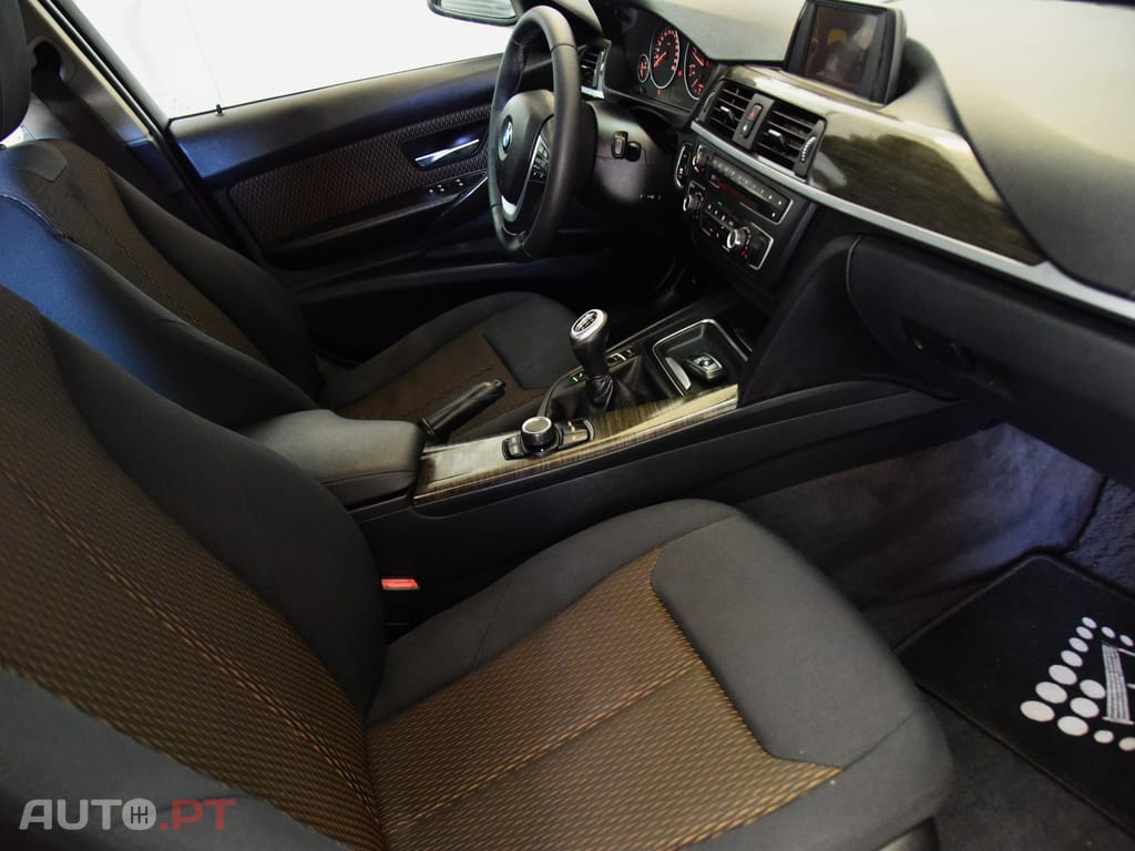 BMW 318 d Line Luxury