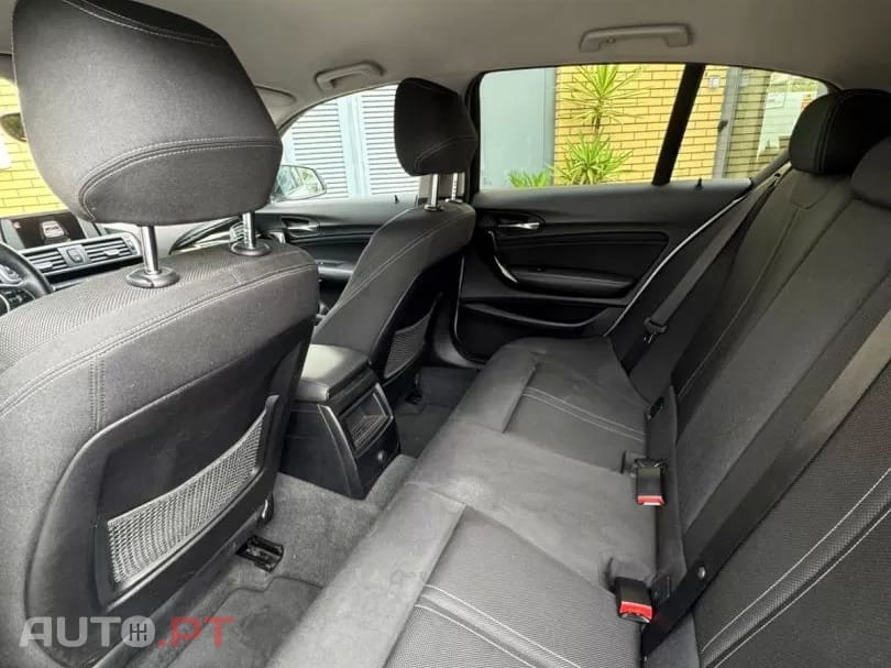 BMW 116 d EfficientDynamics — fotografia 13