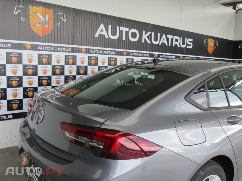 Opel Insignia 1.5 D Business