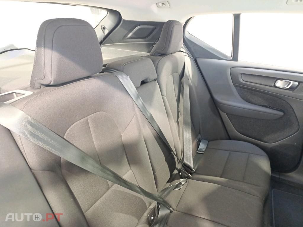 Volvo XC40 1.5 T4 PHEV Essential