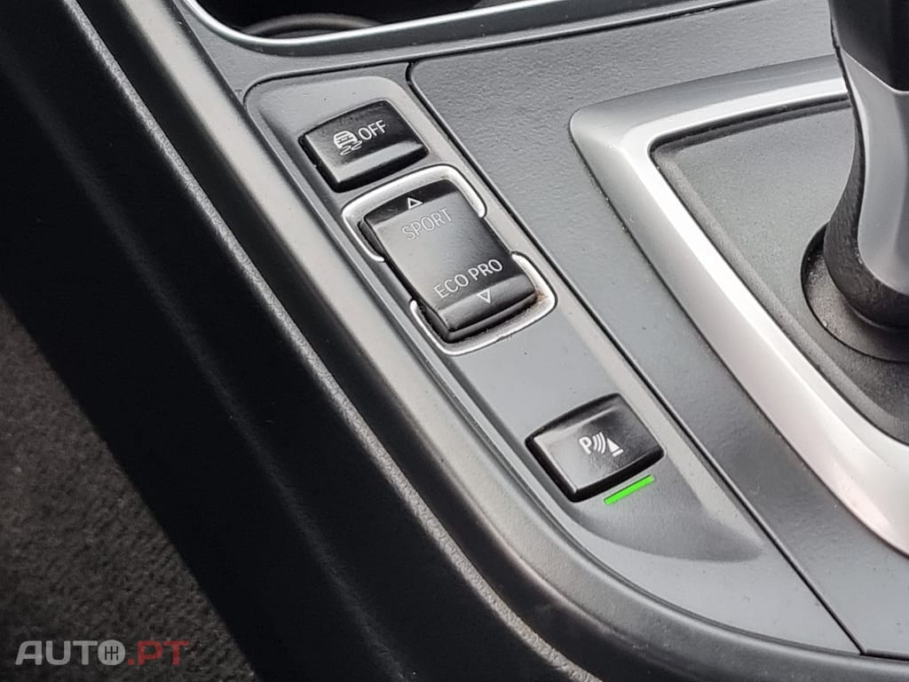 BMW 318 d Touring Auto