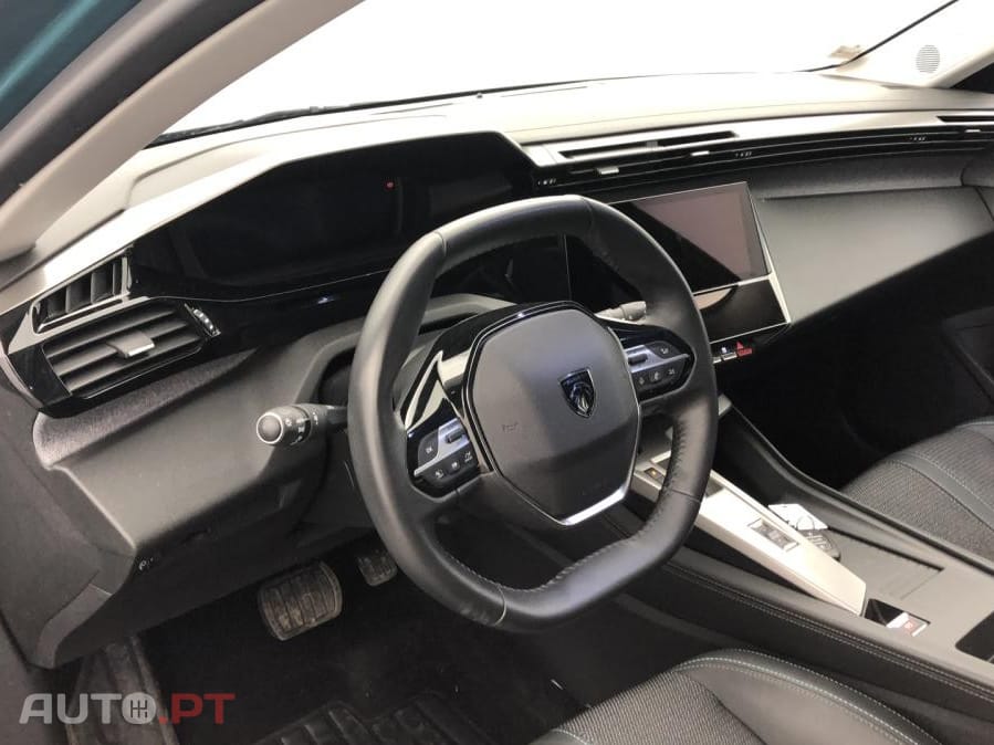 Peugeot 308 SW 1.2 PureTech Allure EAT8