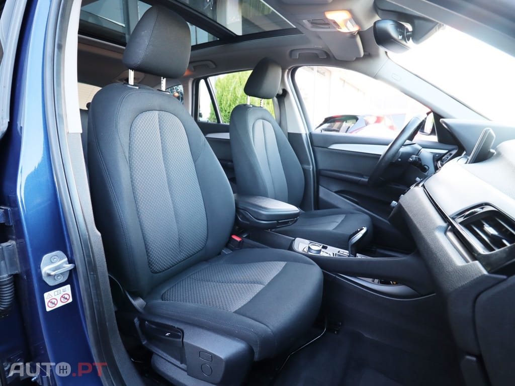 BMW 216 d Advantage Auto