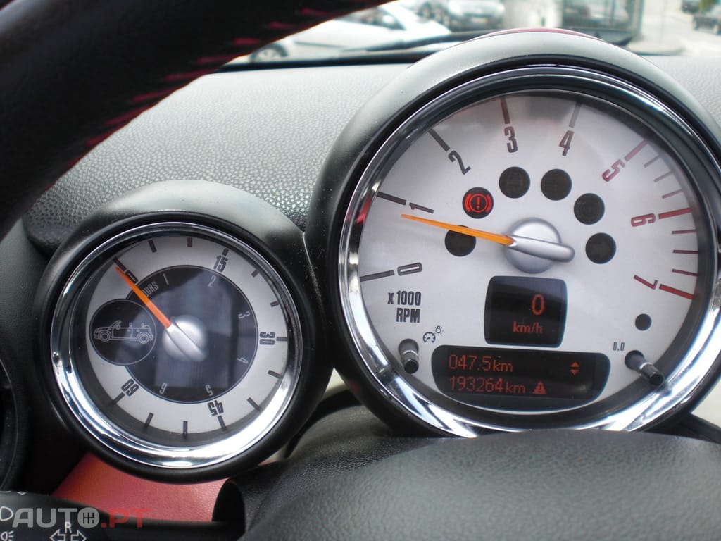 MINI Cabrio Cooper D