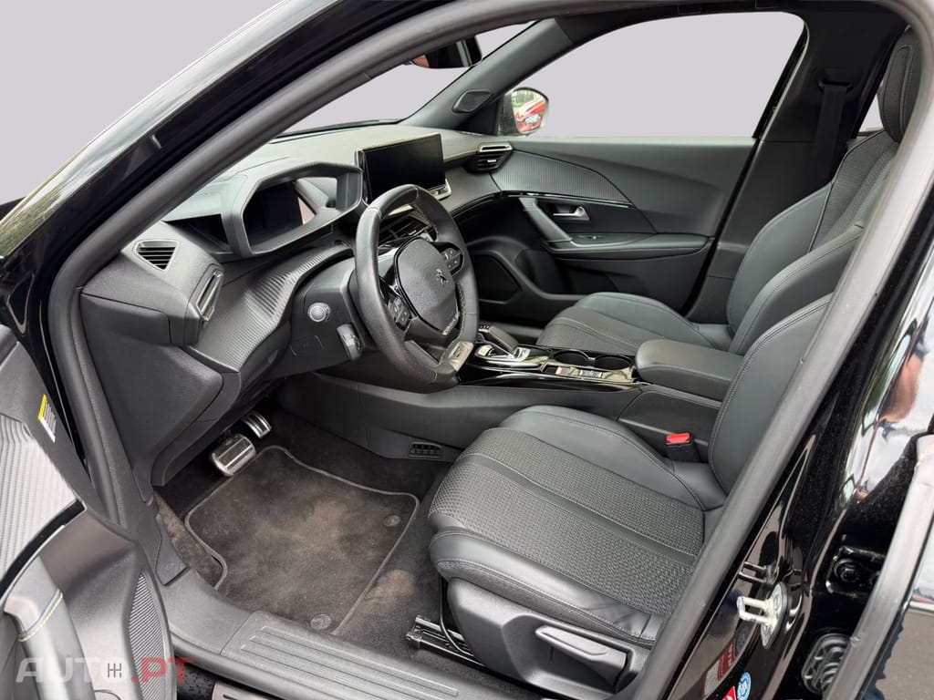 Peugeot E-2008 GT I.V.A DEDUTIVEL