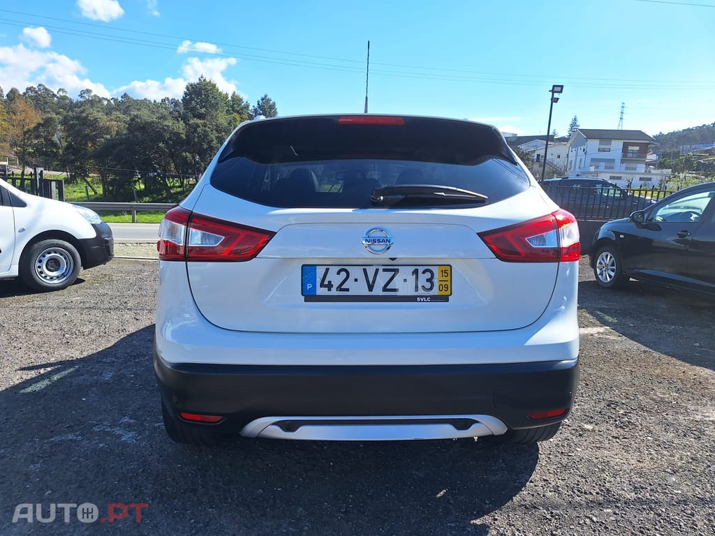 Nissan Qashqai 1.5 dCi Tekna Premium 17 Pack S Pele Preta
