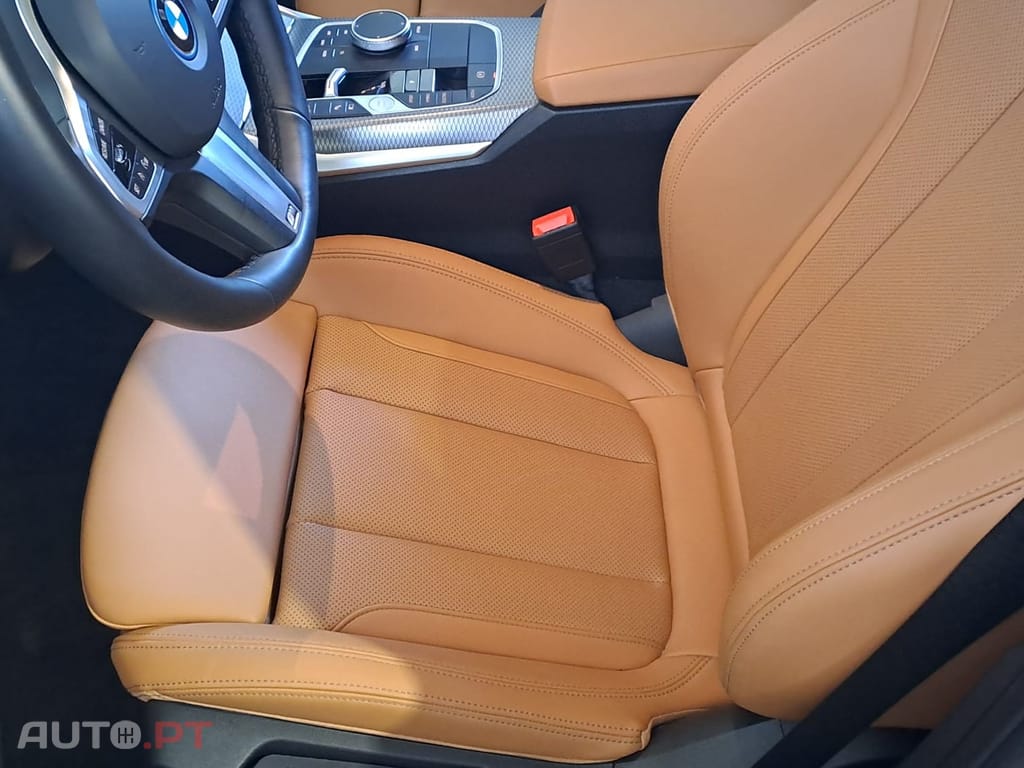 BMW 320 e Pack M