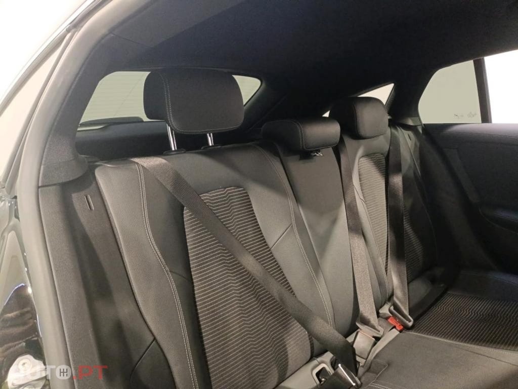 Mercedes-Benz CLA 250 e Shooting Brake Style Plus