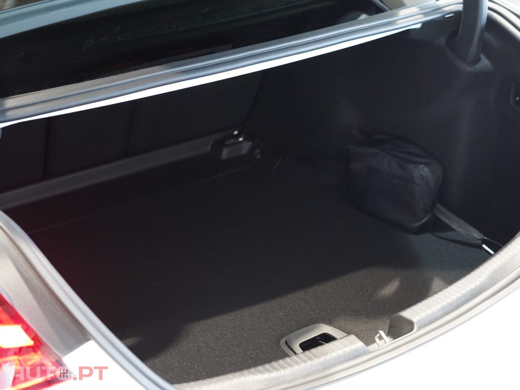 Mercedes-Benz C 300 d AMG Line