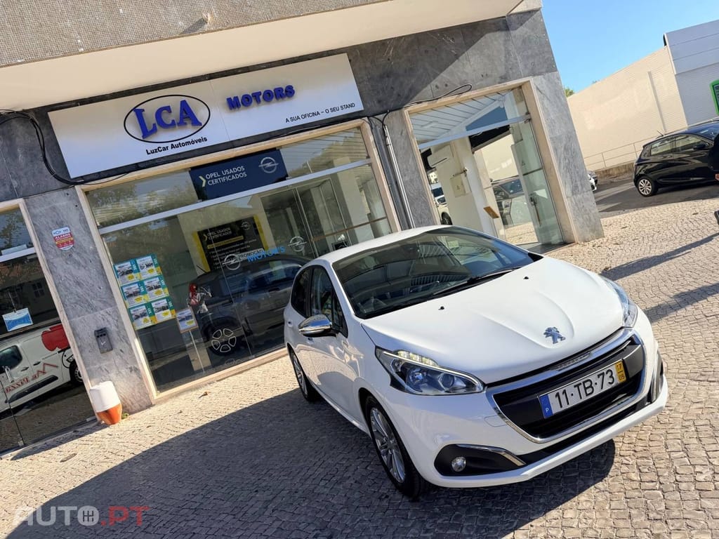 Peugeot 208 1.2 PureTech Style