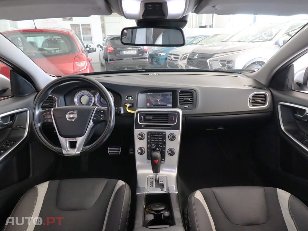 Volvo S60 2.0 D4 R-Design S/S Geartronic