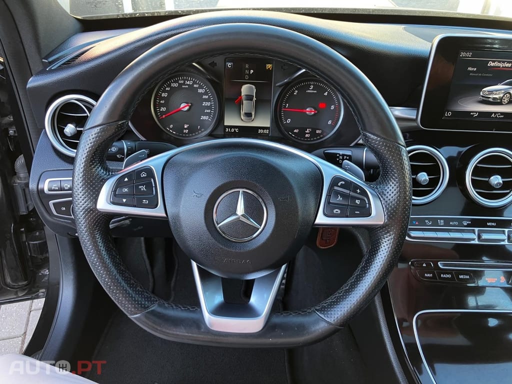 Mercedes-Benz C 220 d 9G-TRONIC AMG Line