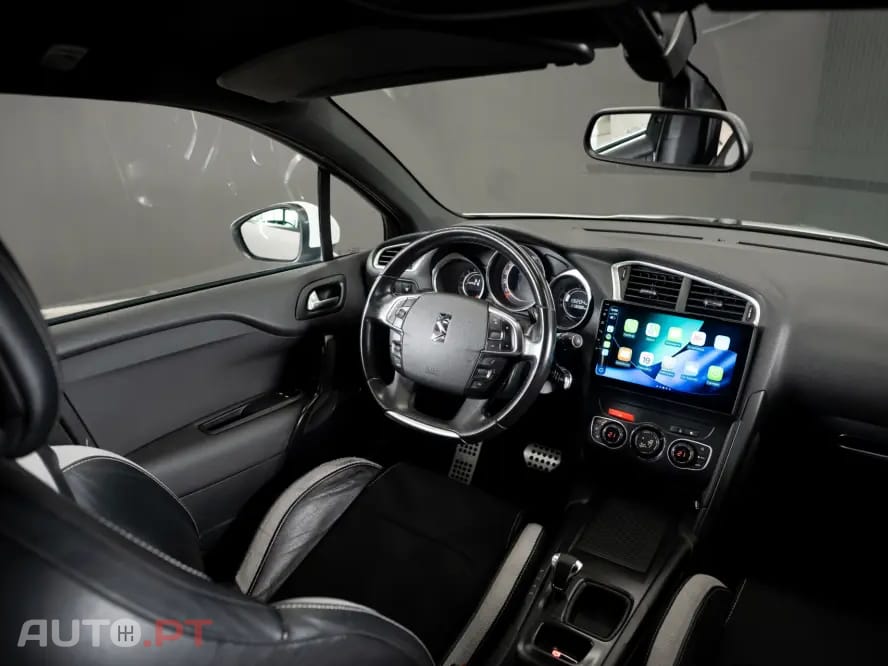 Citroen DS4 1.6 e-HDi So Chic CMP6