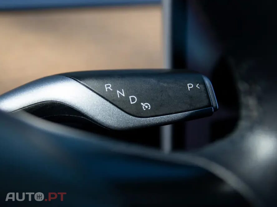 Tesla Model 3 Long Range AWD Dual Motor Performance