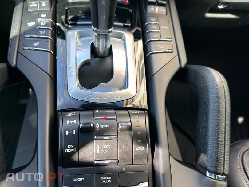 Porsche Cayenne Platinum Edition