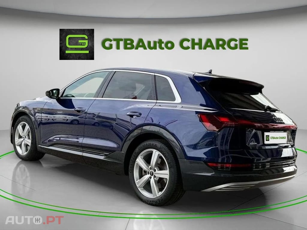 Audi E-Tron I.V.A DEDUTÍVEL quattro 50