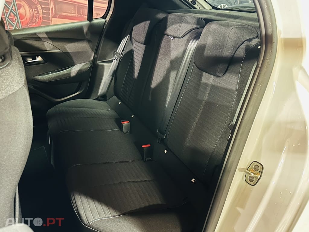 Peugeot 208 1.2 PureTech Style