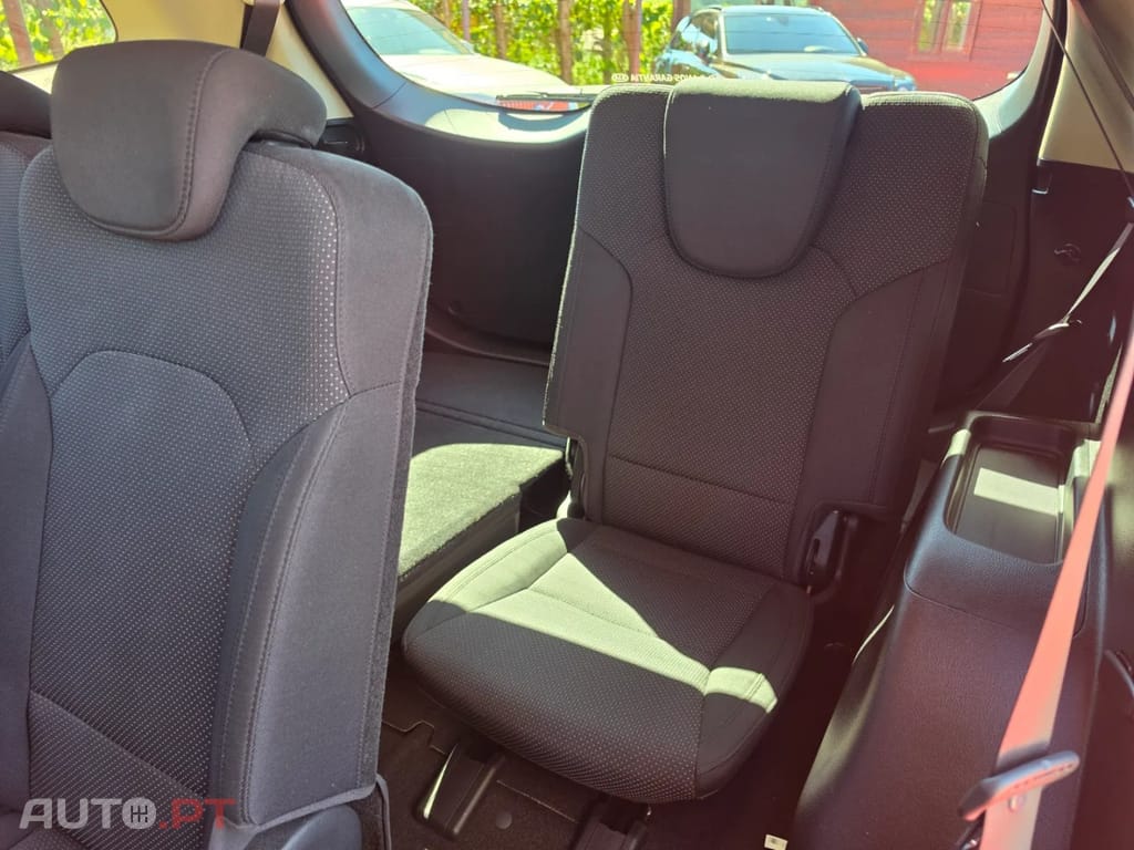 Kia Carens 1.7 CRDi ISG TX