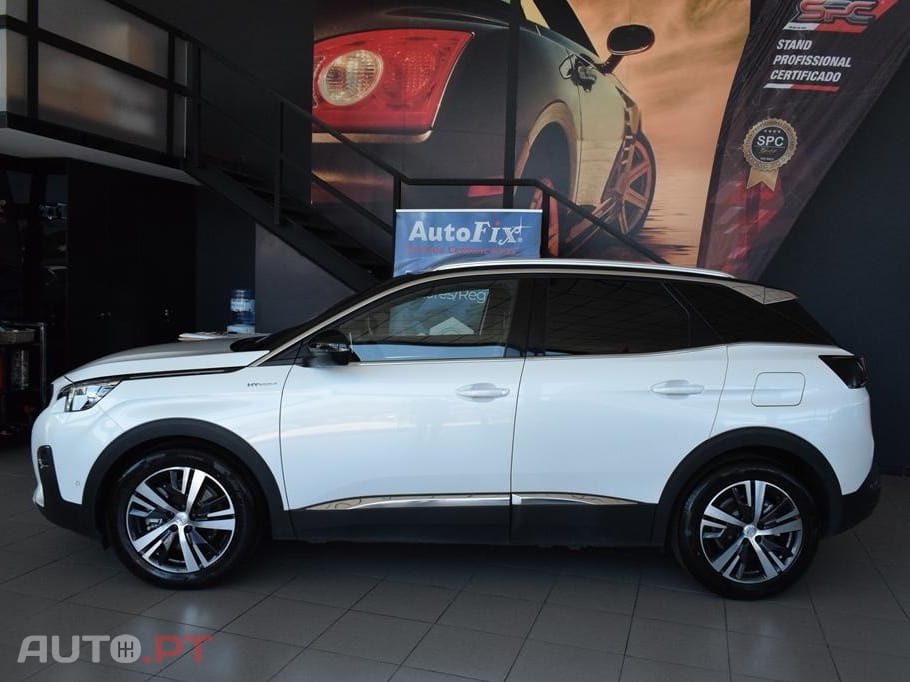 Peugeot 3008 1.6 Hybrid4 GT e-EAT8