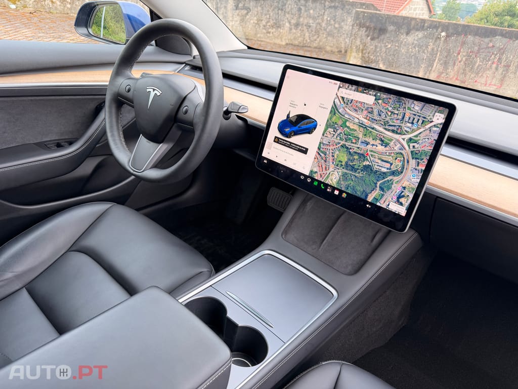 Tesla Model 3 Standard Range Plus RWD