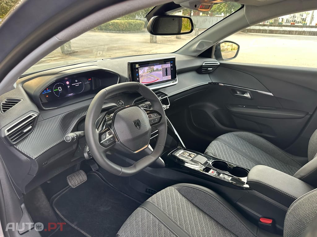 Peugeot E-208 51 kWh Allure