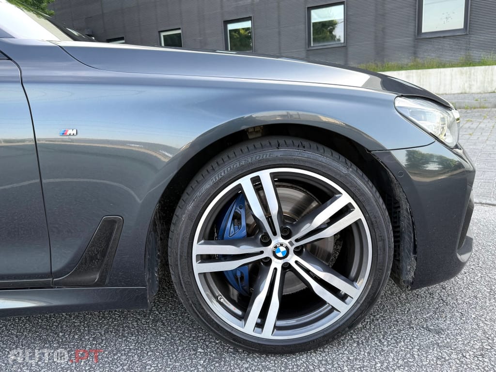 BMW 740 d xDrive Pack M