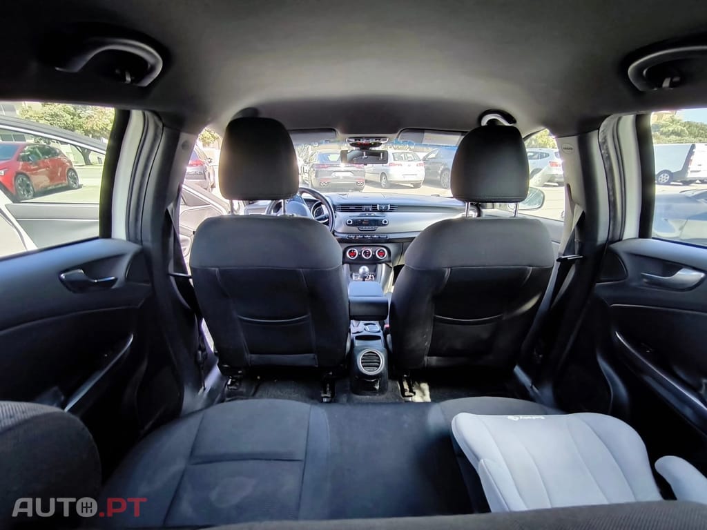 Alfa Romeo Giulietta 1.6 JTDM Veloce