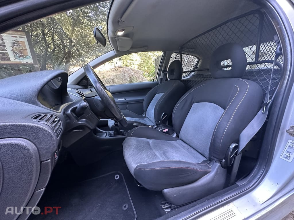 Peugeot 206 1.6 HDi XS