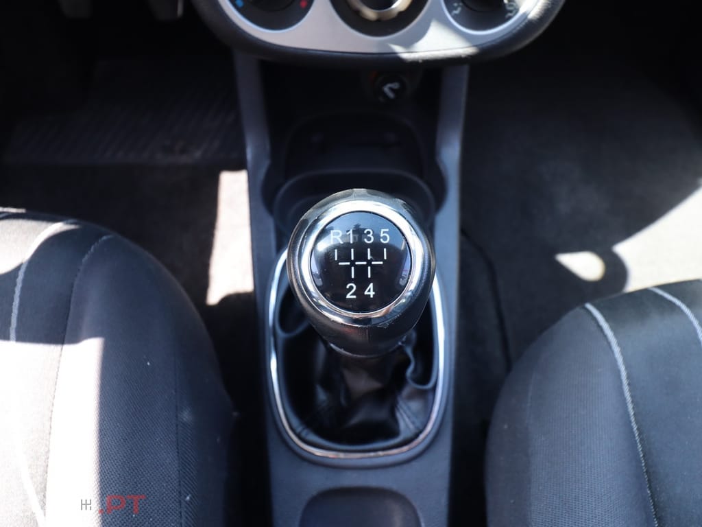 Opel Corsa 1.3 CDTi City — fotografia 18