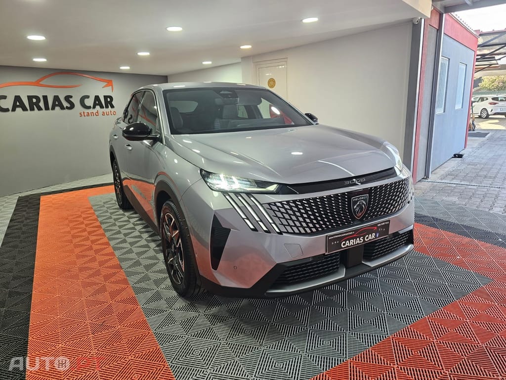 Peugeot 3008 1.2 Hybrid Allure e-DCS6
