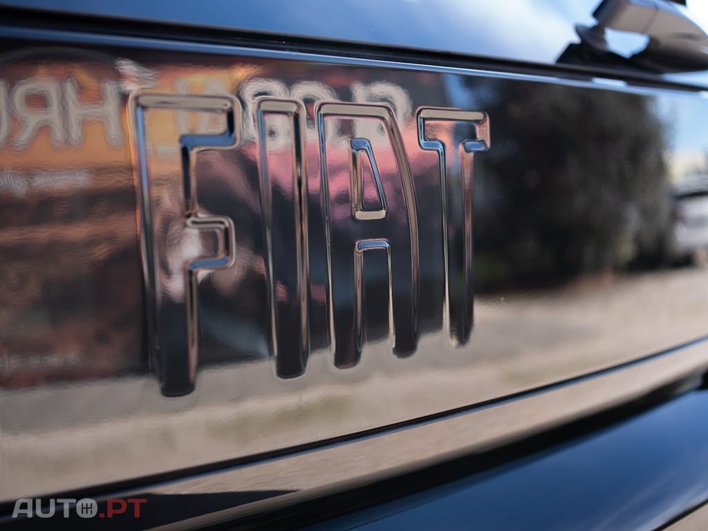 Fiat Grande Panda 1.2 Hybrid La Prima eDCT