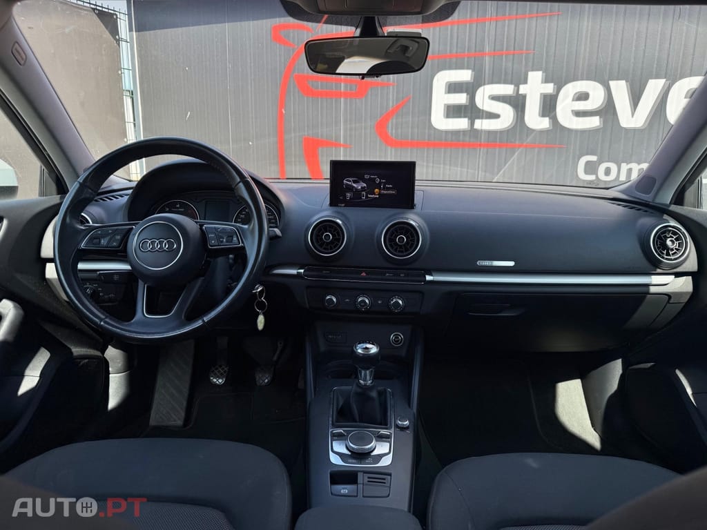 Audi A3 Sportback 30 TDI S-line